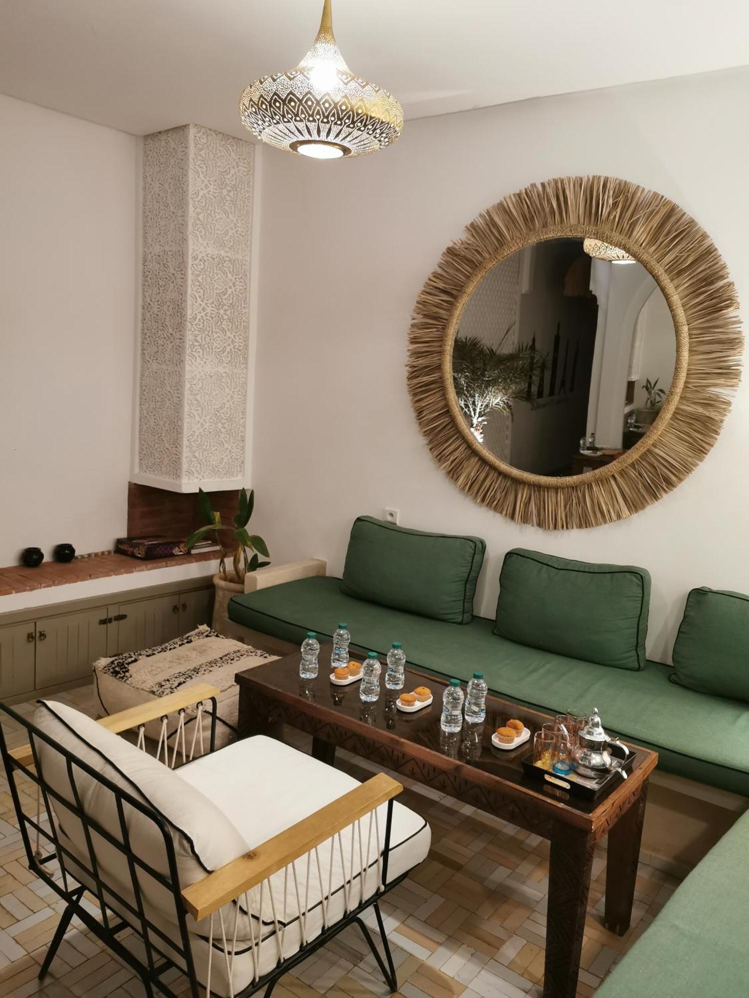 Riad Zahra Bed And Breakfast Marrakesh Exterior photo